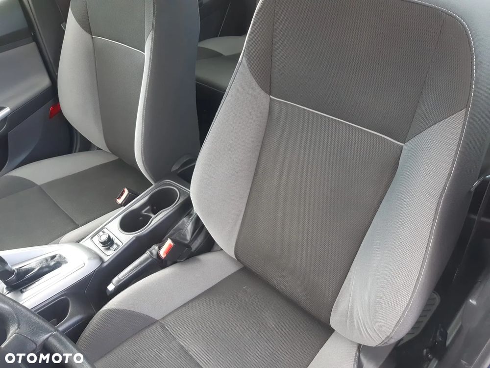 Ford Focus - 11
