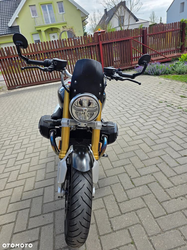 BMW R