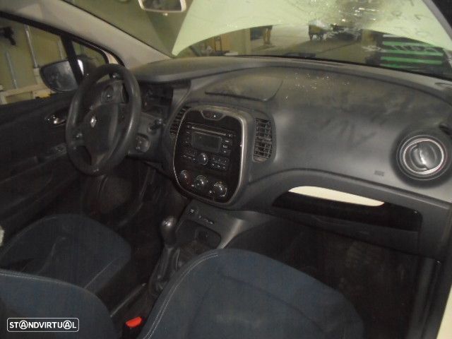 Carro MOT: K9K 608 CXVEL: JR5332 RENAULT CAPTUR 1 2014 1.5DCI 90CV 5P BEGE DIESEL - 6