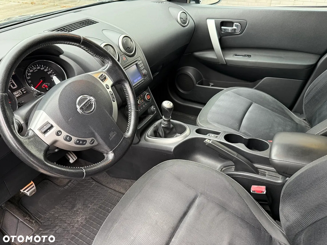 Nissan Qashqai 2.0 dCi DPF I-Way - 11