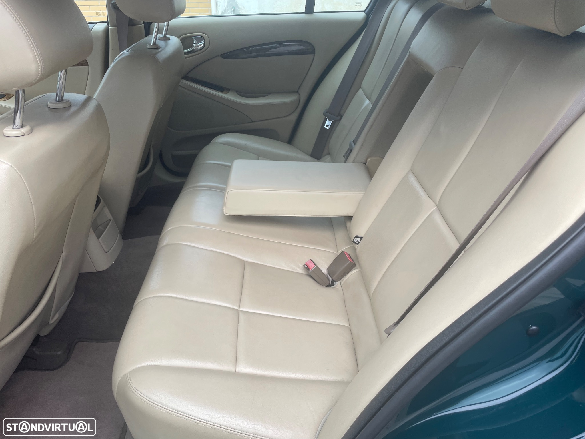 Jaguar S-Type 3.0 V6 Executive - 6