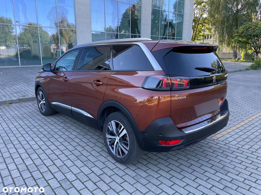 Peugeot 5008 - 9