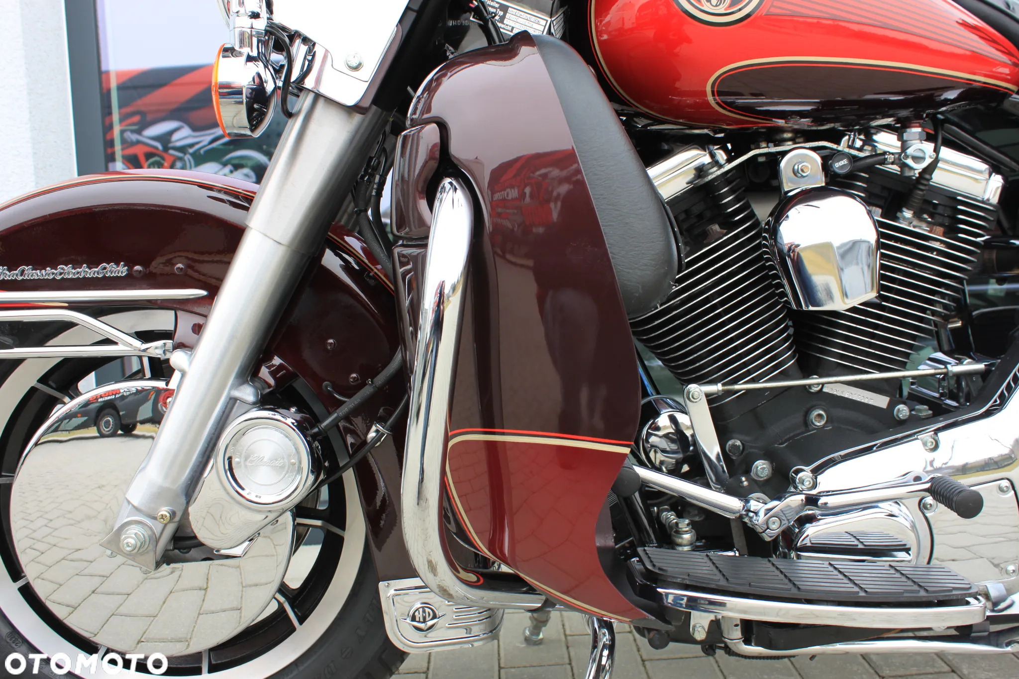 Harley-Davidson FLHTCU Ultra - 33