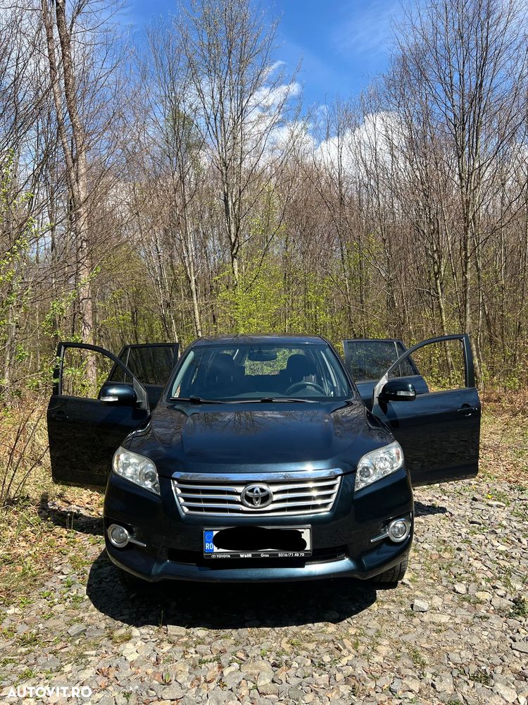 Toyota RAV4 - 2