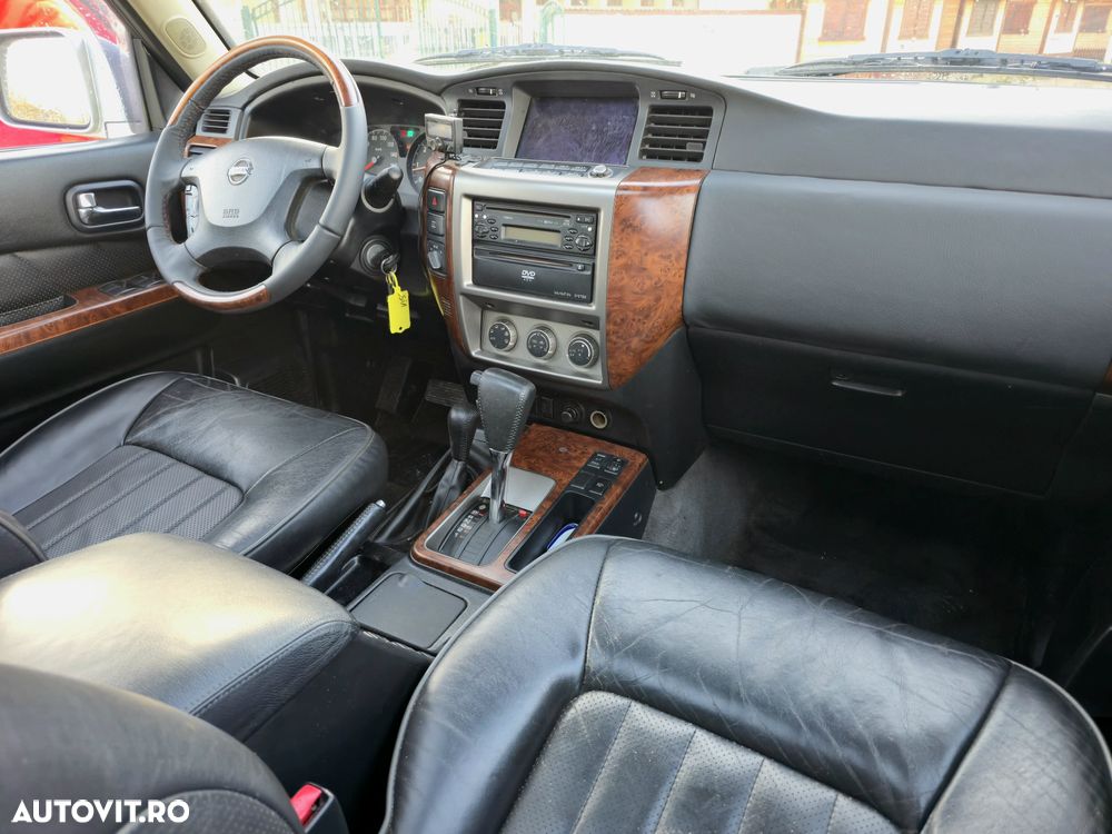 Nissan Patrol 3.0 TDI Elegance Aut - 11