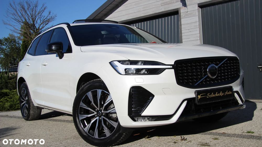 Volvo XC 60 B4 D AWD Plus Dark - 18