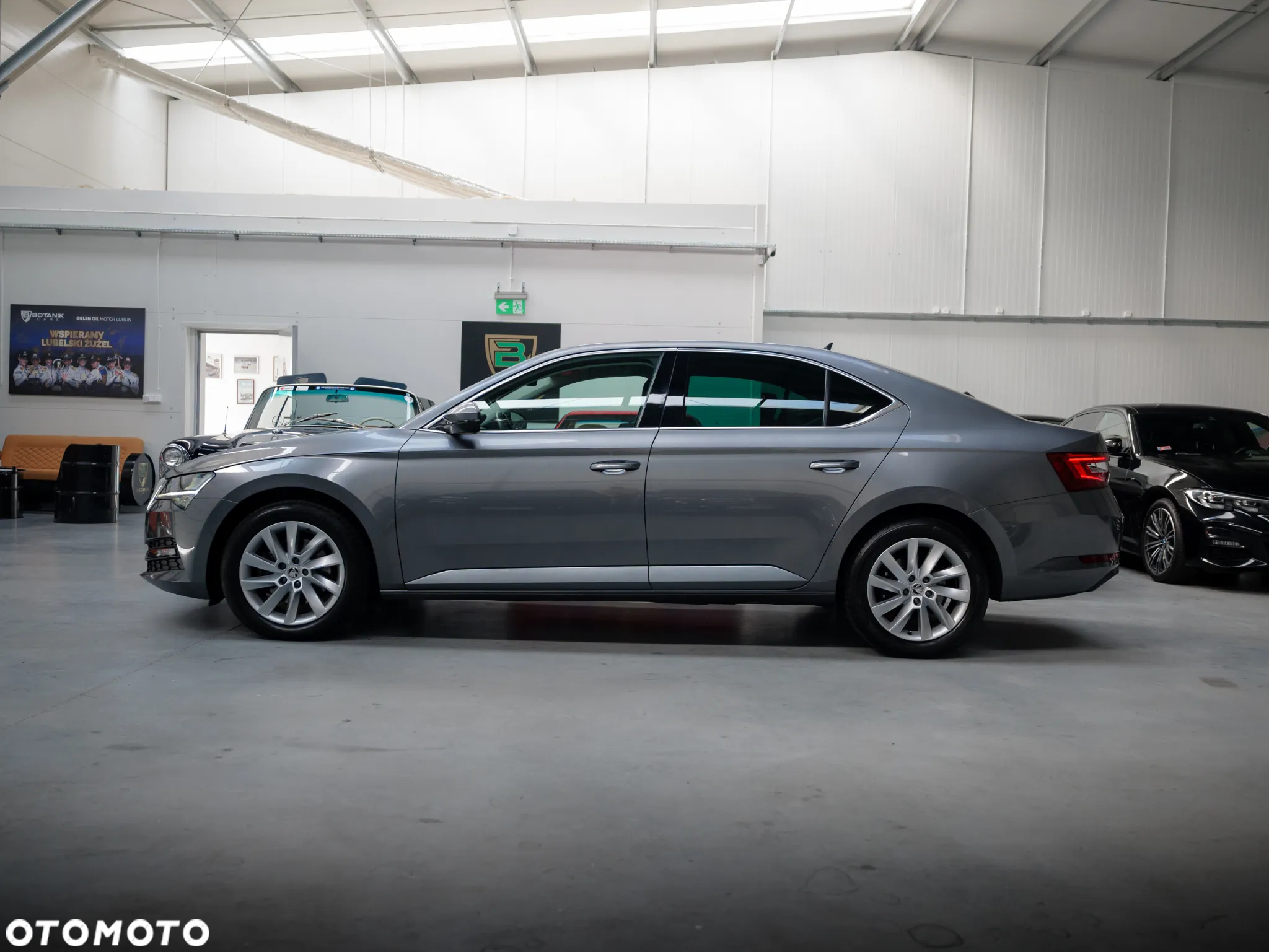 Skoda Superb 2.0 TDI SCR Ambition - 6