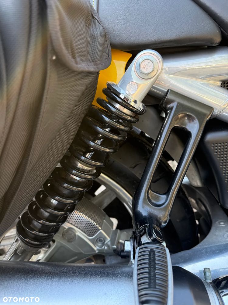 Harley-Davidson V-Rod Street Rod - 12