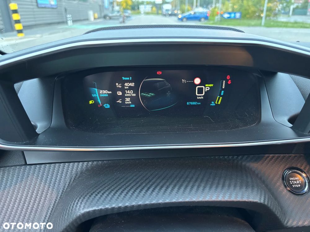 Peugeot 208 Allure Pack - 14