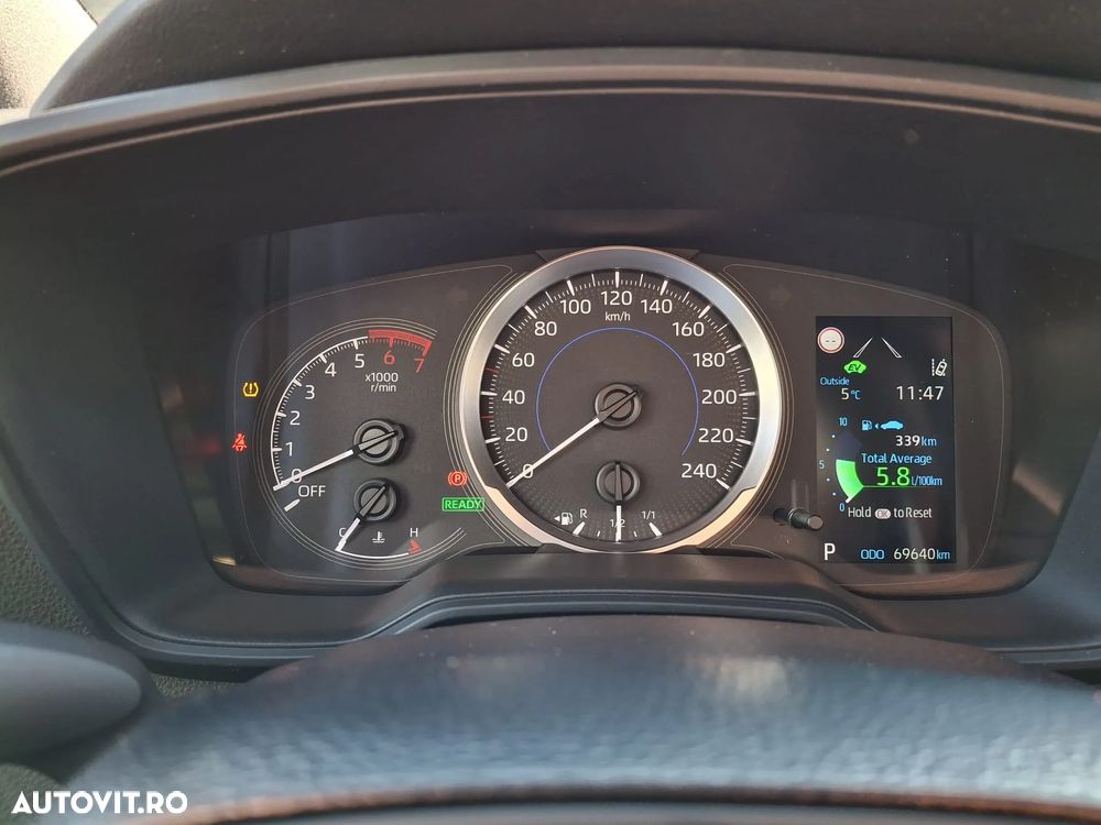 Toyota Corolla 1.8 HSD Eco - 12