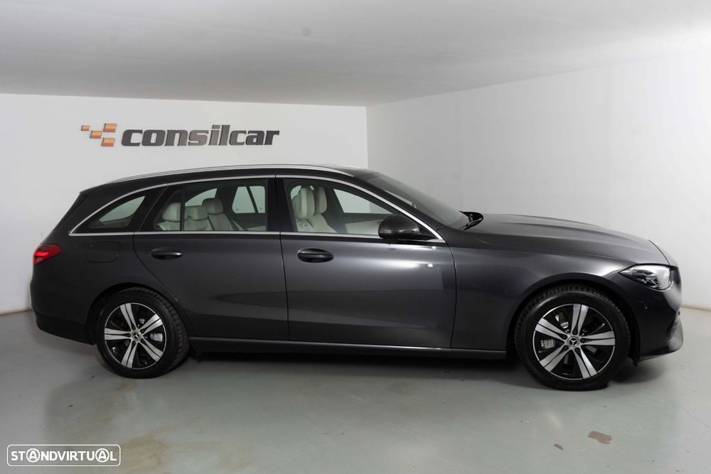 Mercedes-Benz C 300 e - 7