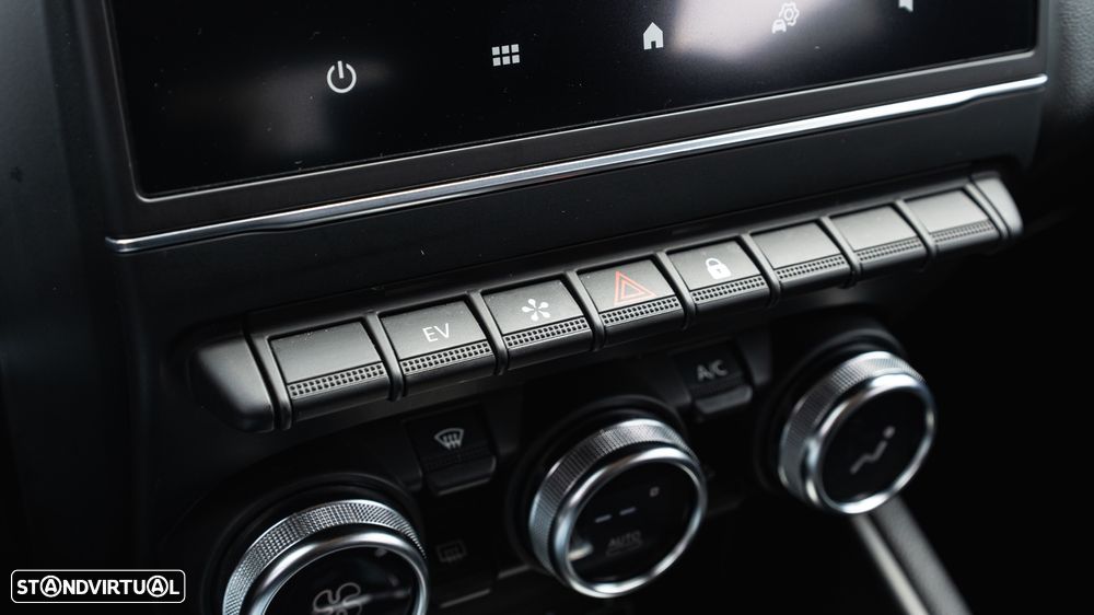 Renault Captur E-TECH 160 INTENS - 15