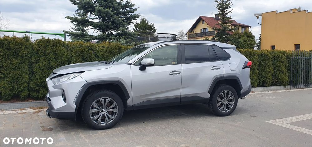 Toyota RAV4 - 1