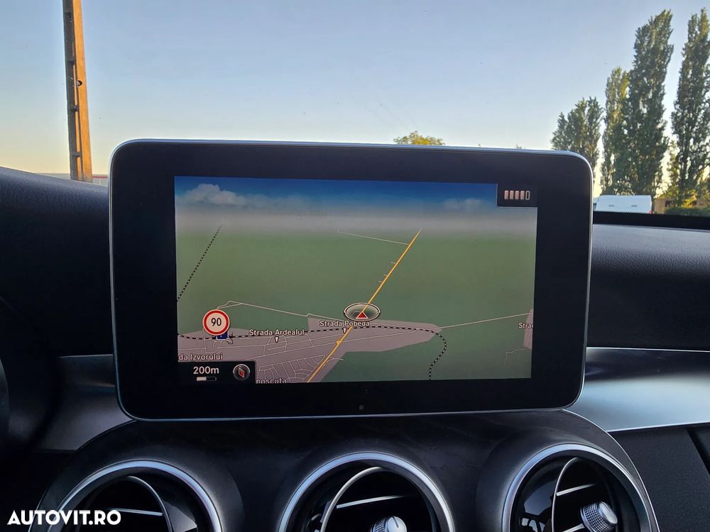 Mercedes-Benz C - 22