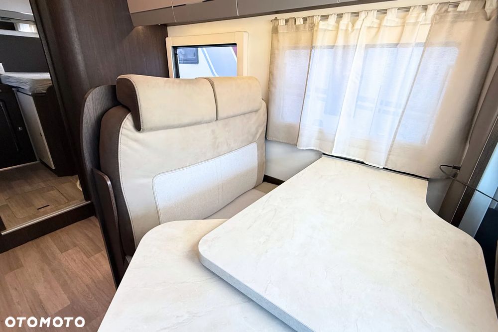 Benimar Sport 363 Northautokapp - automat - 11