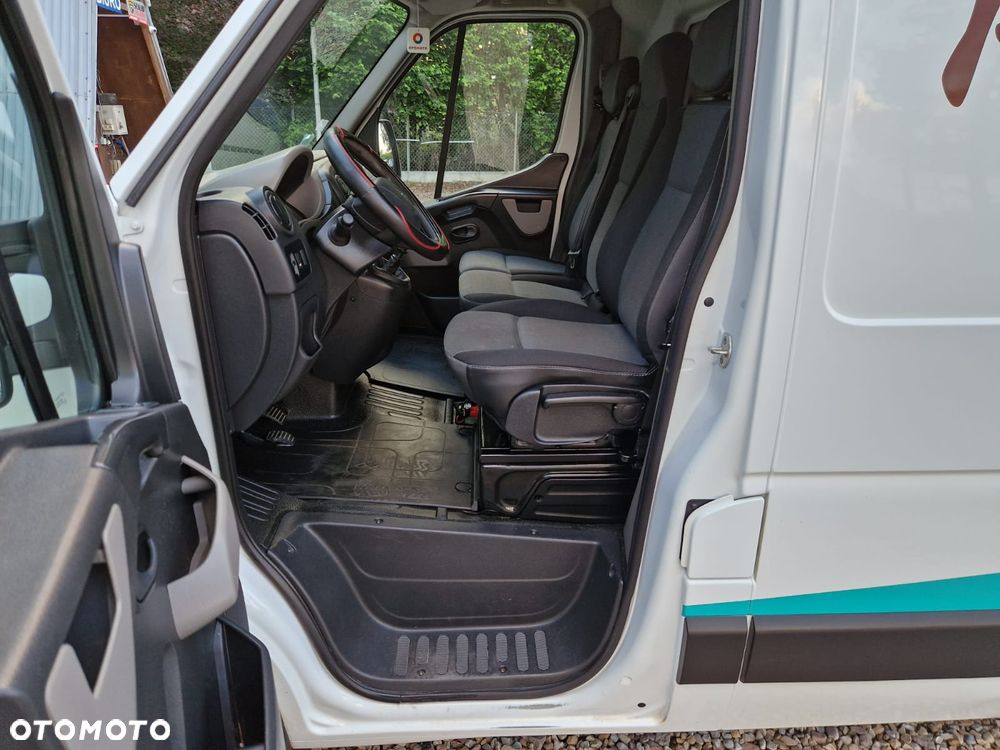 Renault Master - 11