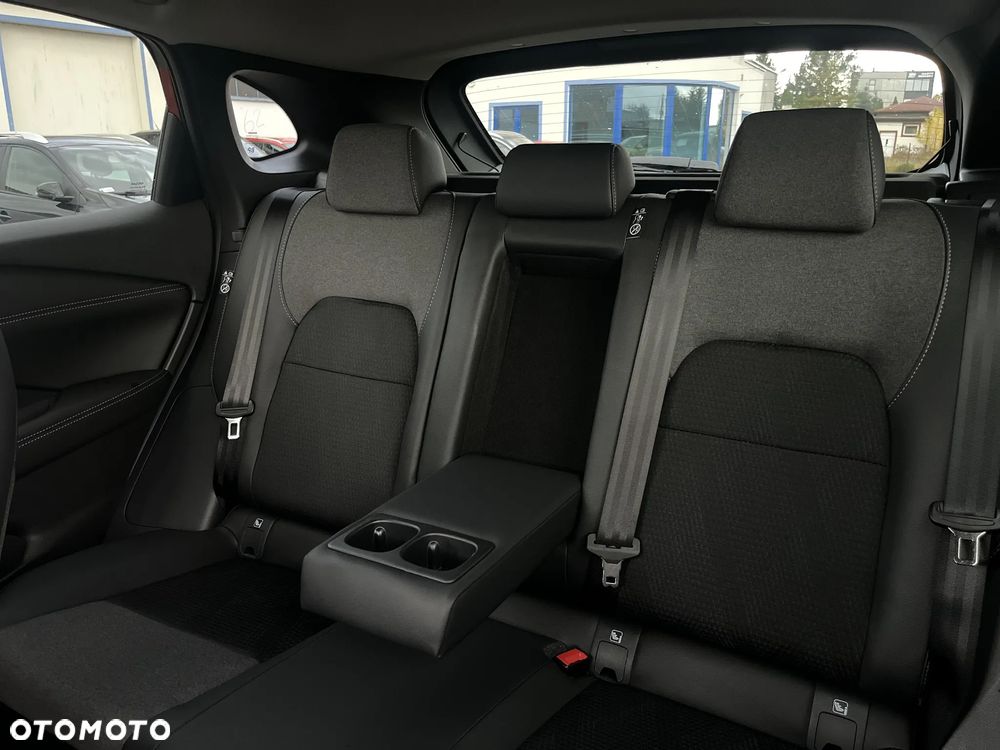 Nissan Qashqai 1.3 DIG-T mHEV N-Connecta Xtronic - 16