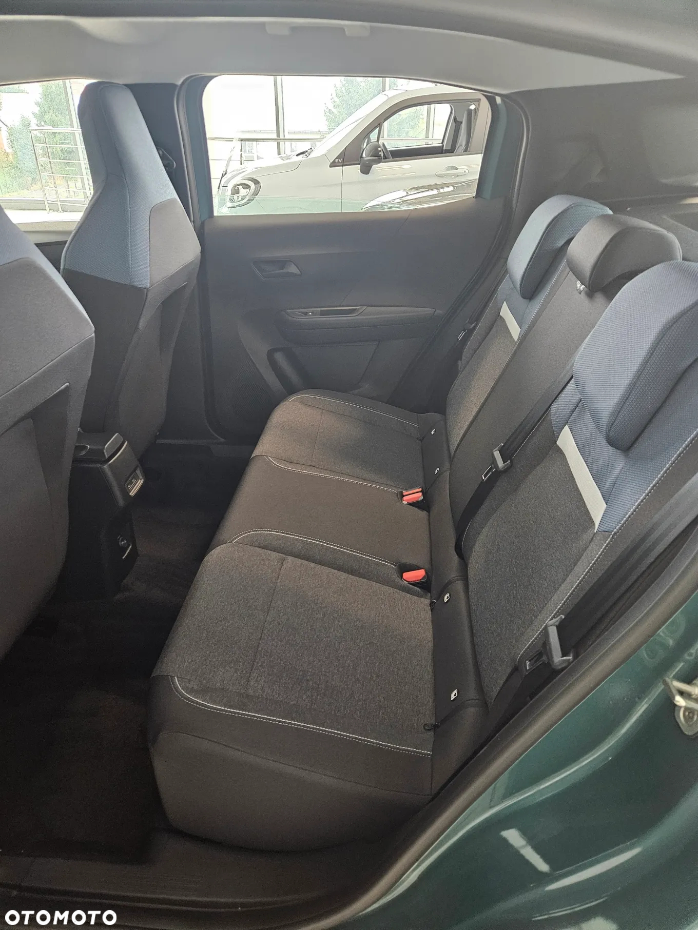 Opel Frontera 1.2 T mHEV Edition eDTC6 - 9