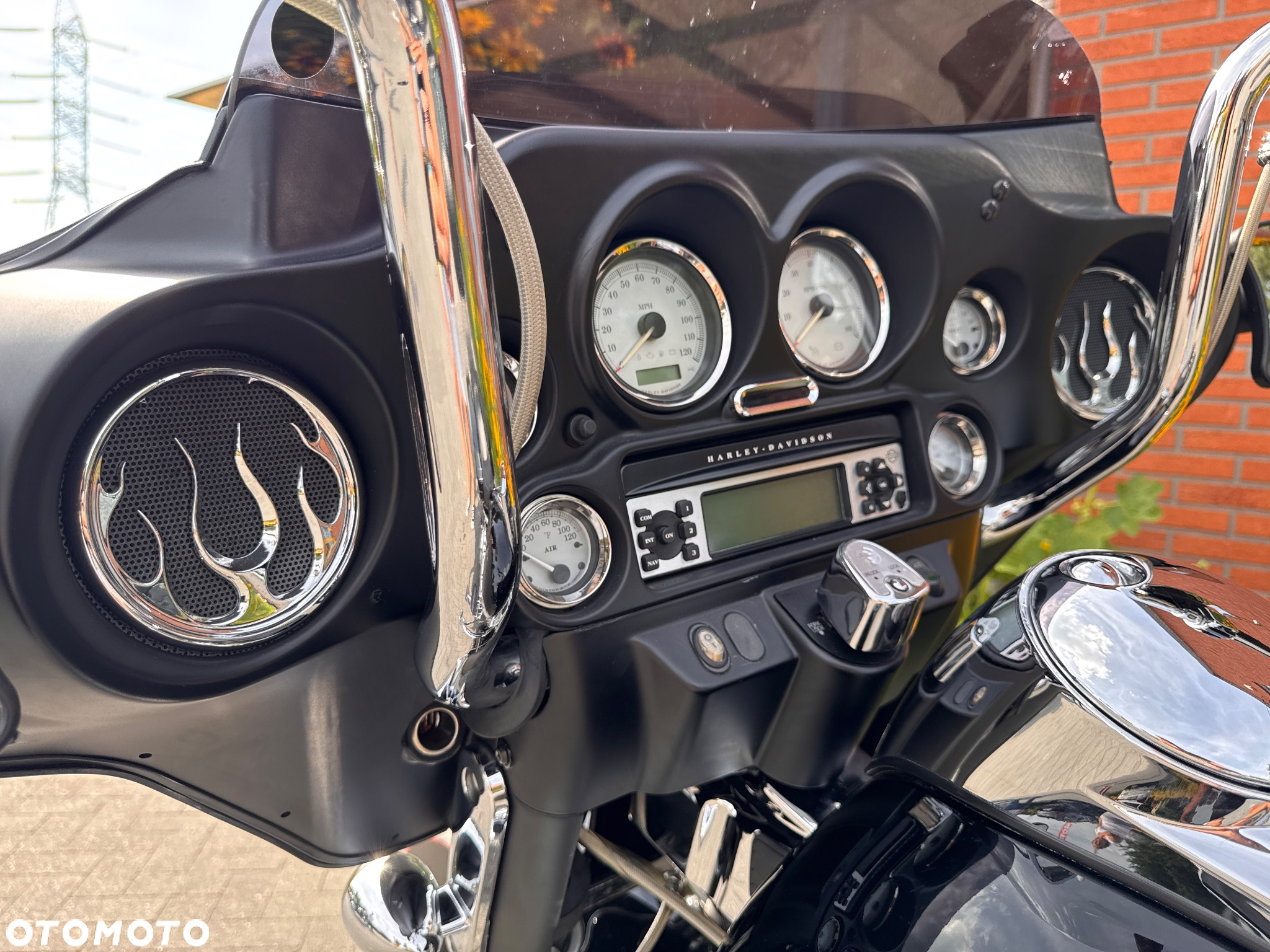 Harley-Davidson Touring Street Glide - 15
