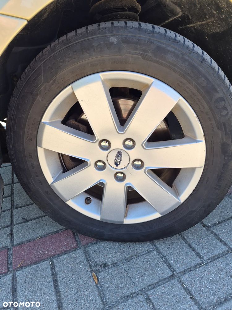 Ford Mondeo 1.8 Silver X - 16