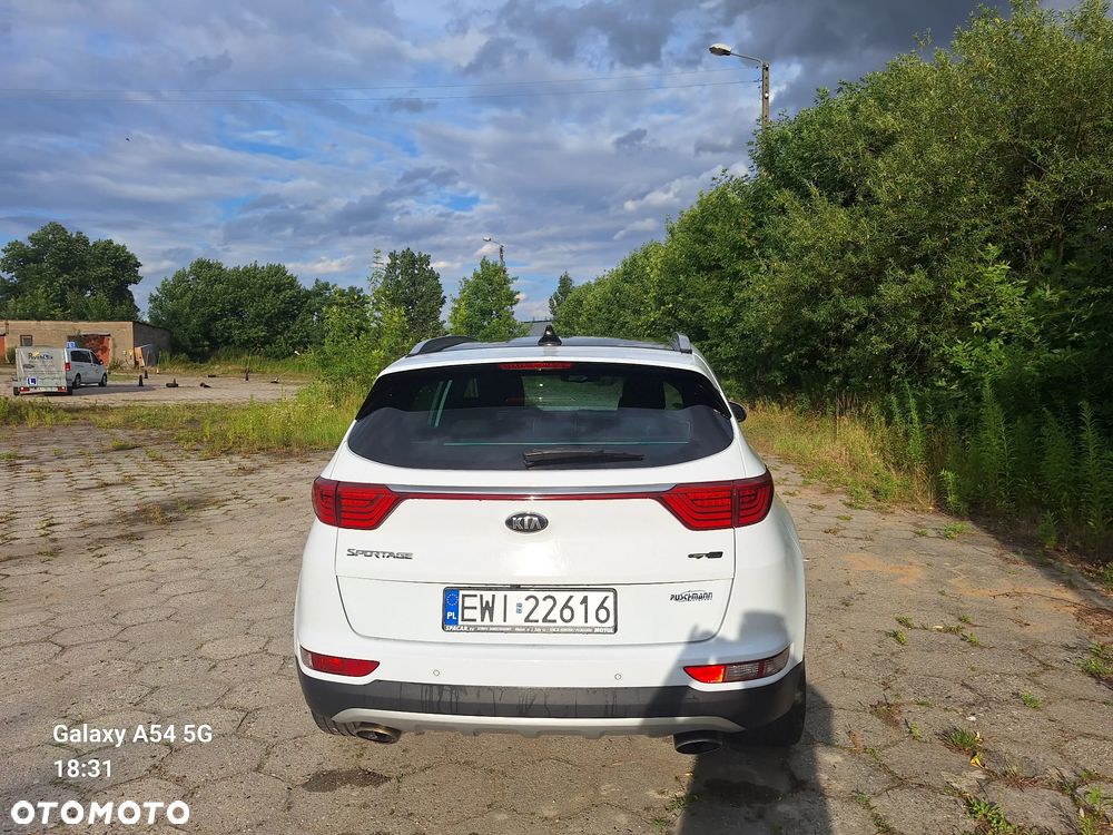 Kia Sportage 2.0 CRDI GT Line 4WD - 11