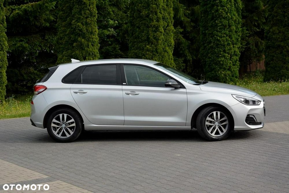 Hyundai i30 1.4 T-GDI DCT YES!+ - 10