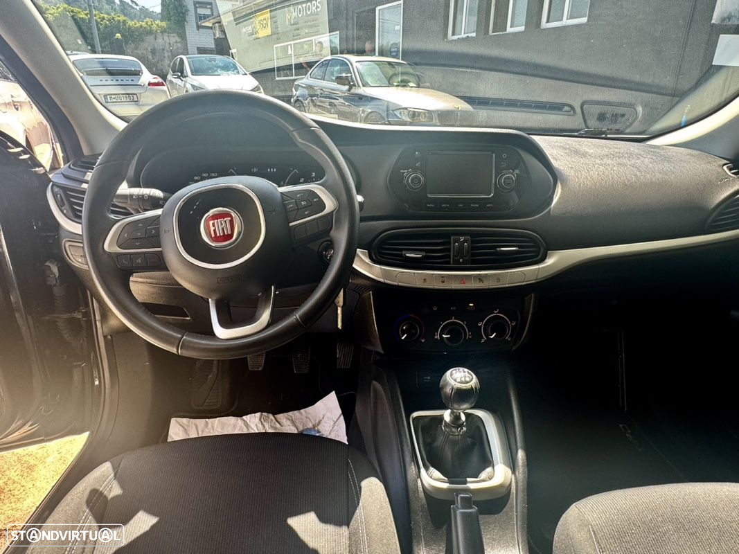Fiat Tipo Station Wagon 1.6 M-Jet Lounge J17 - 13
