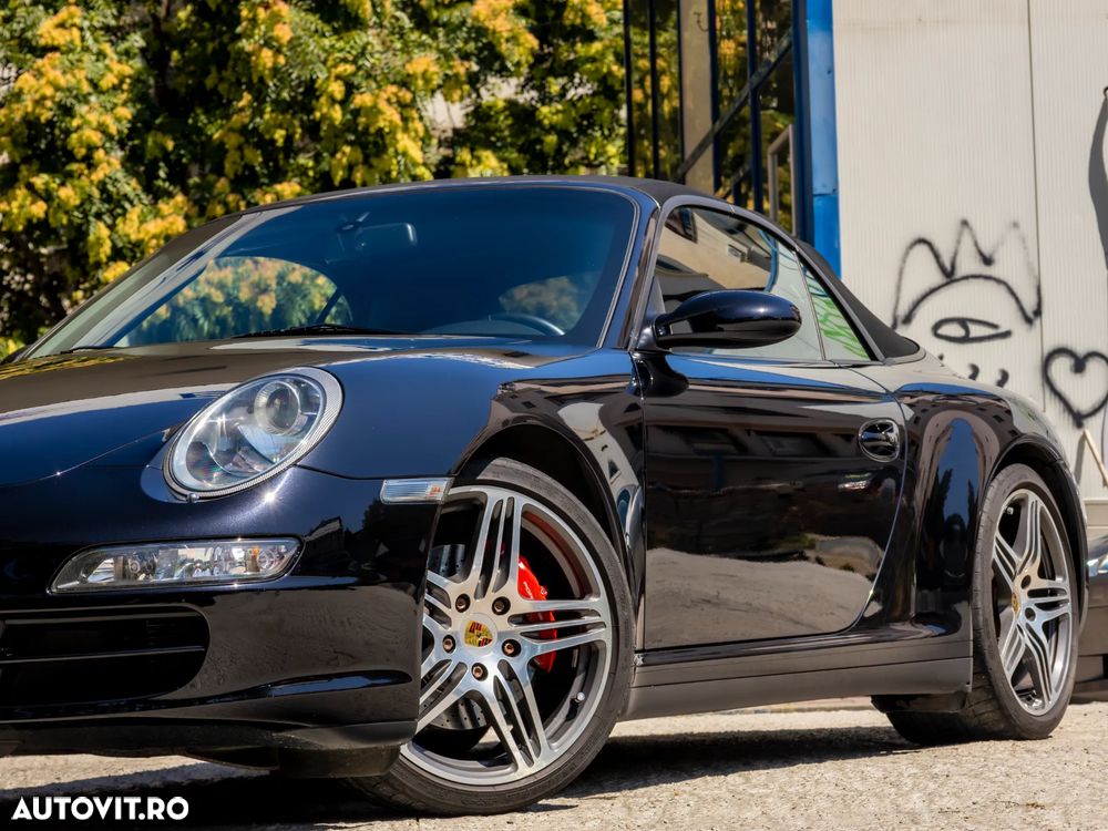 Porsche 911 Carrera 4 S Cabrio - 10