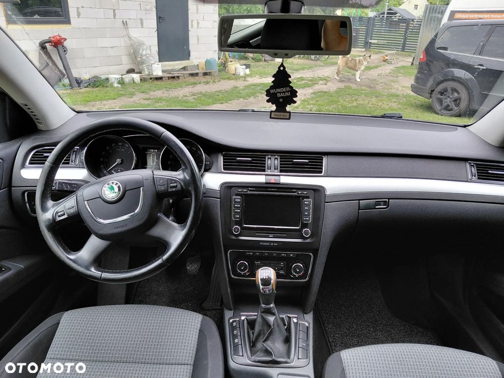 Skoda Superb 1.6 TDI Comfort / Active Greenline - 5