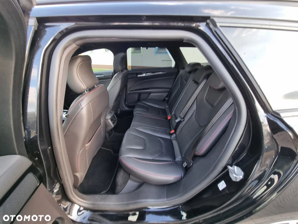 Ford Mondeo SW 2.0 Ti-VCT ST-Line - 12