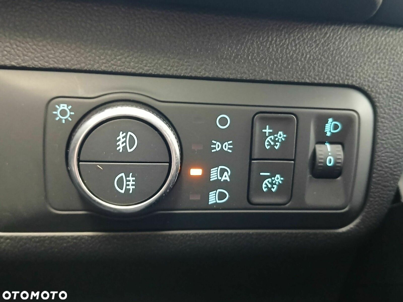Ford Kuga 1.5 EcoBoost FWD Titanium - 31
