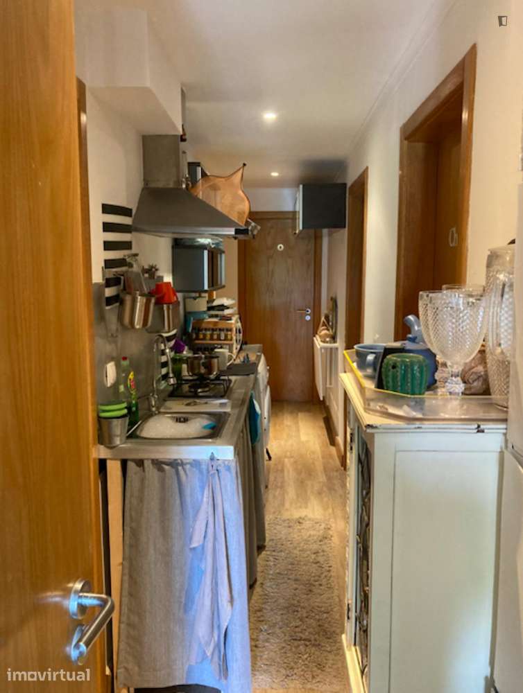 Quarto - localizado em Estoril Lisbon - Grande imagem: 5/11