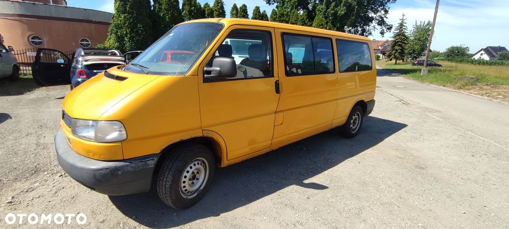 Volkswagen Transporter - 2