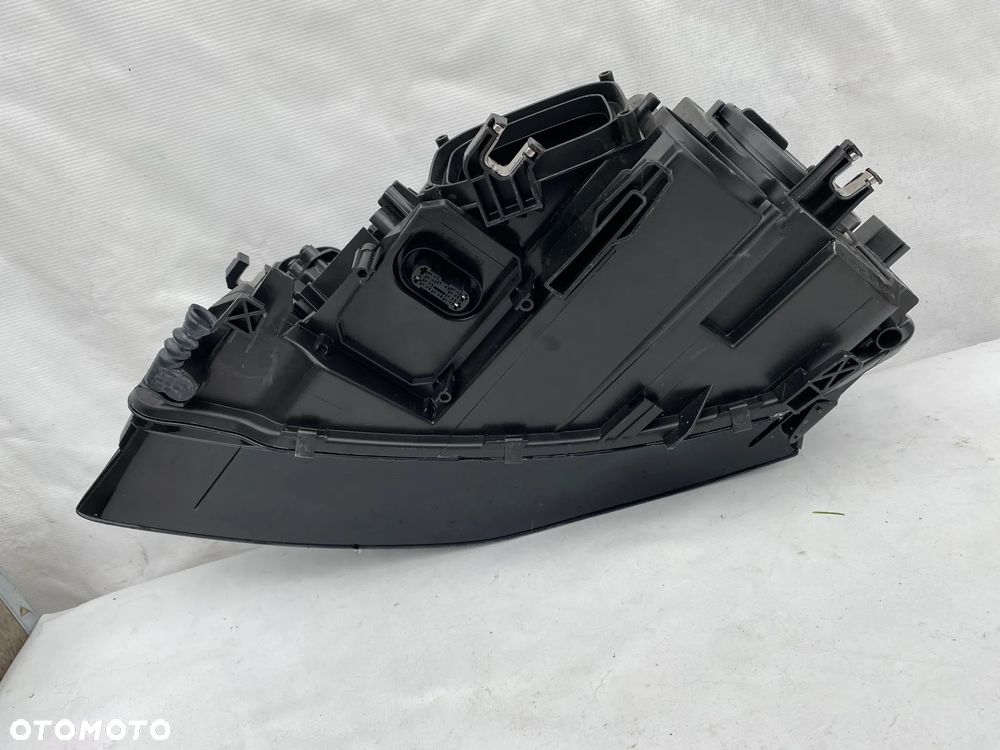 lampa audi a4 b8 bi xenon skrętny prawa eu cała - 6