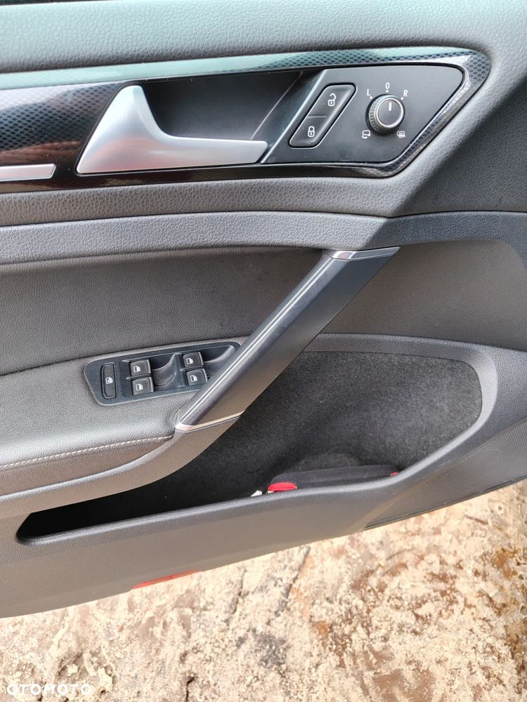 Volkswagen Golf 1.4 TSI BMT Highline DSG - 20