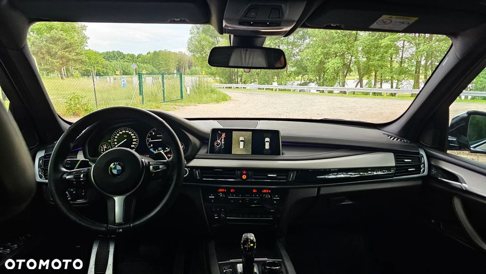 BMW X5 xDrive40d - 13