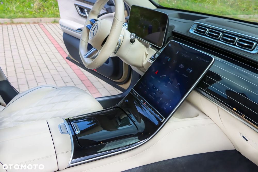 Mercedes-Benz Klasa S 500 4-Matic L 9G-TRONIC - 19