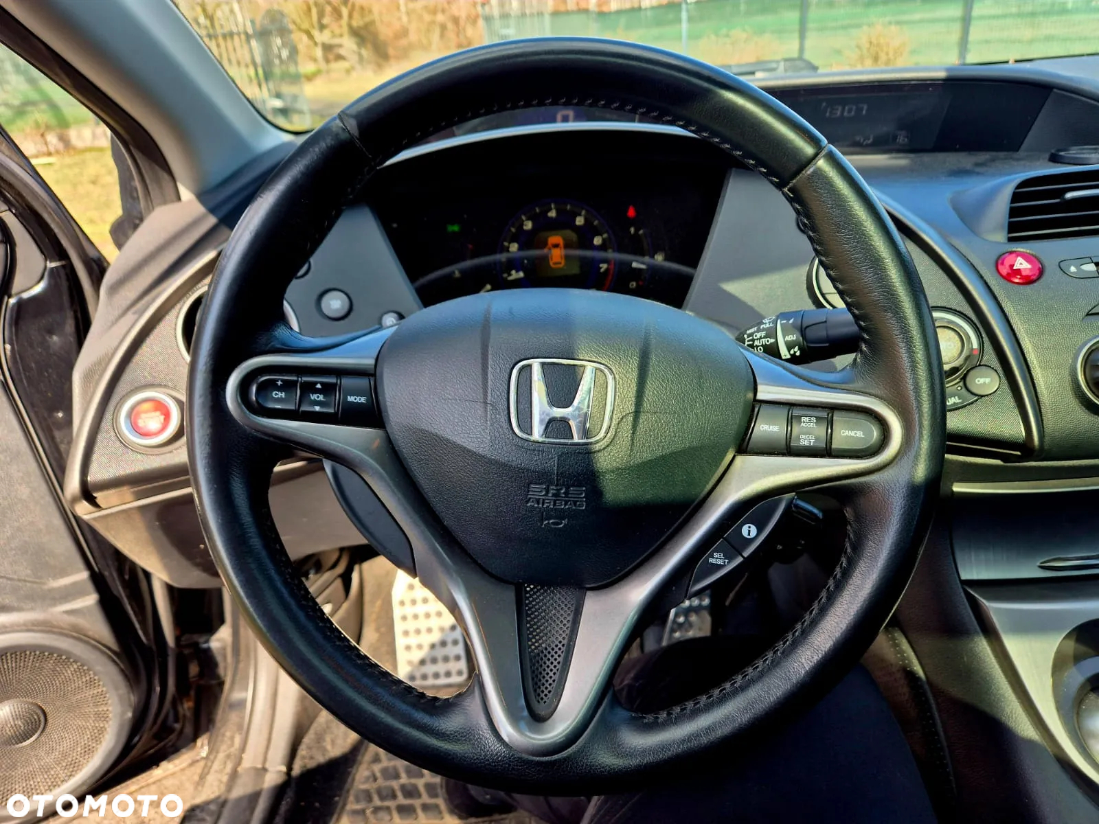 Honda Civic 1.8 Executive - 13