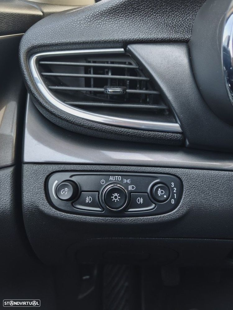 Opel Mokka X 1.4 T Innovation GPL - 33