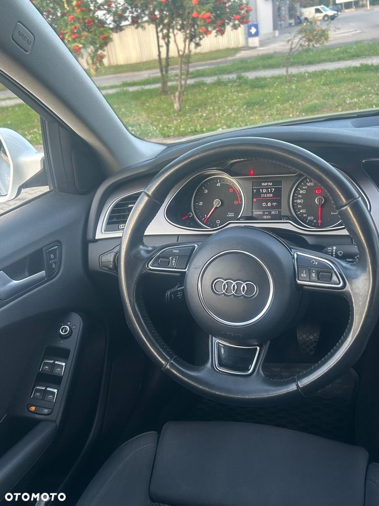 Audi A4 Avant 2.0 TDI - 3