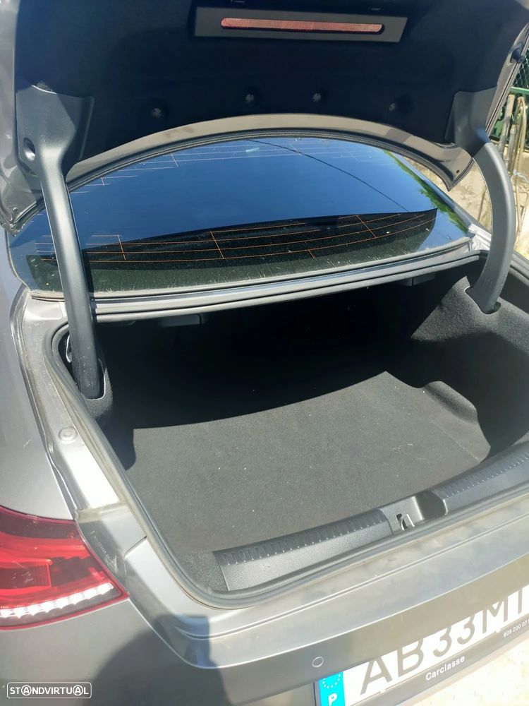 Mercedes-Benz CLA 180 d Shooting Brake AMG Line Aut. - 9