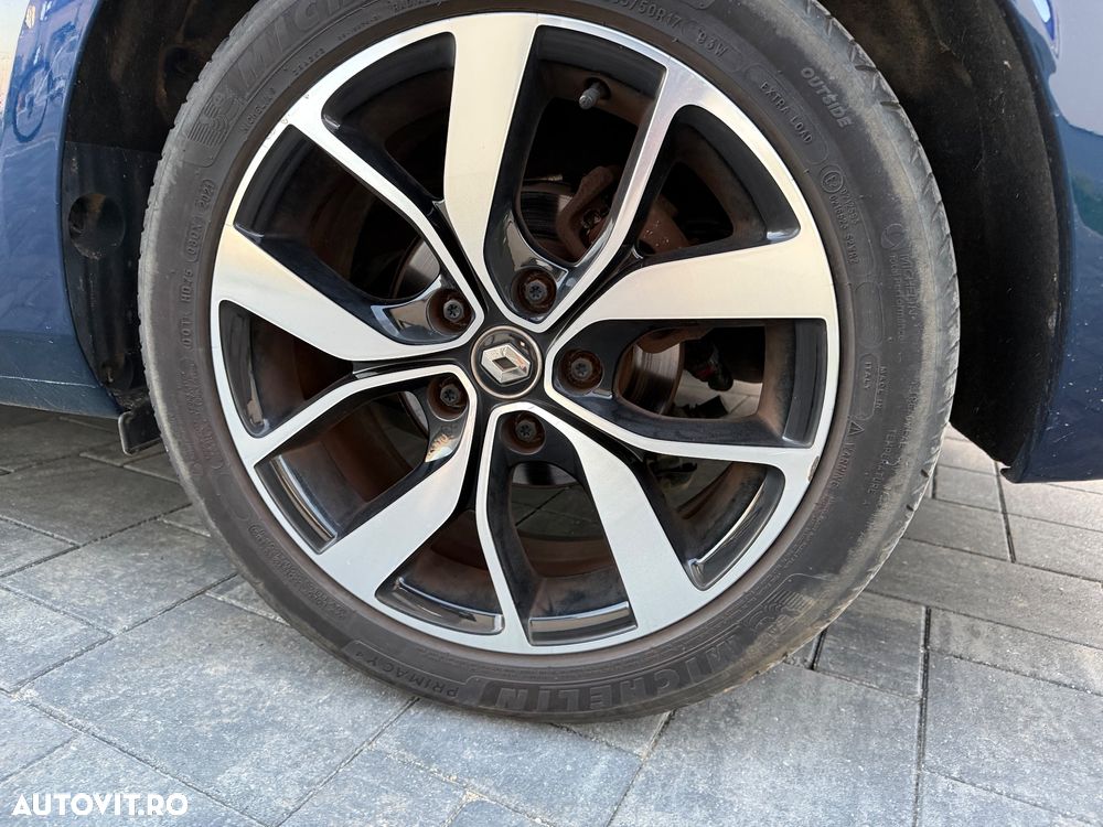 Renault Megane BLUE dCi EDC Limited - 12