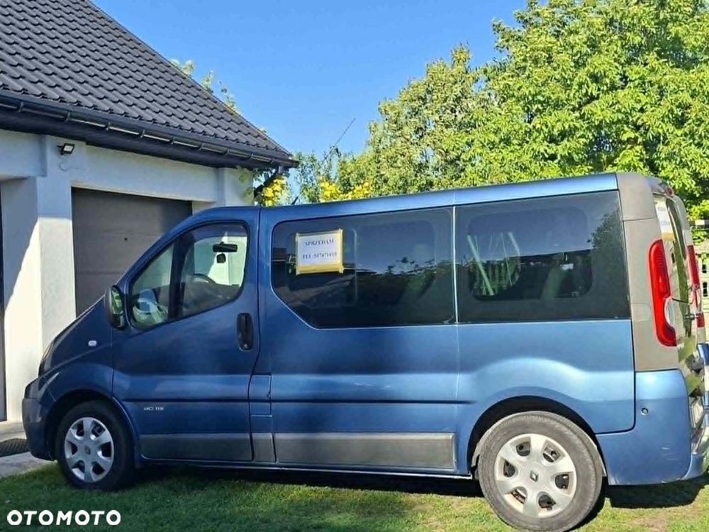 Renault Trafic - 1