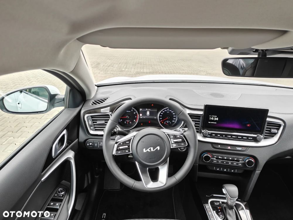 Kia Ceed 1.5 T-GDI Tribute DCT - 11