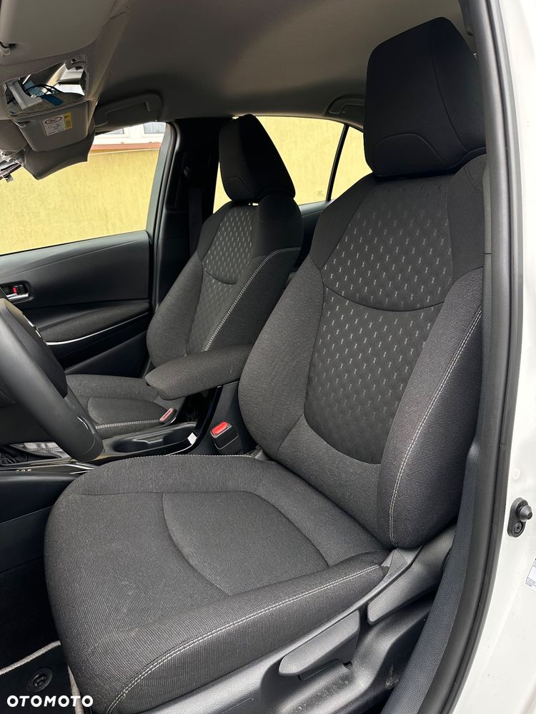 Toyota Corolla 1.8 Hybrid Comfort - 11