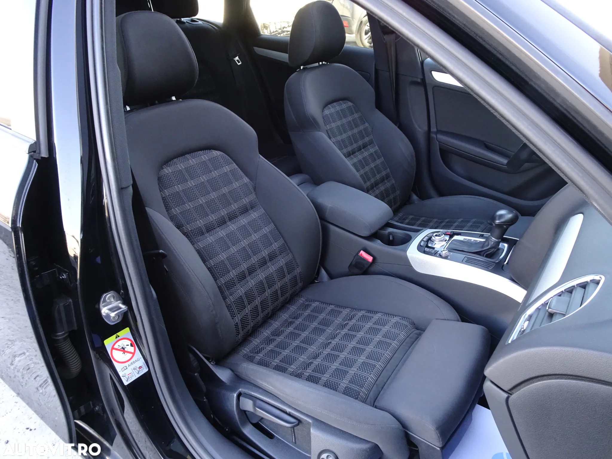 Audi A4 Avant 2.0 TDI DPF multitronic S line Sportpaket - 17