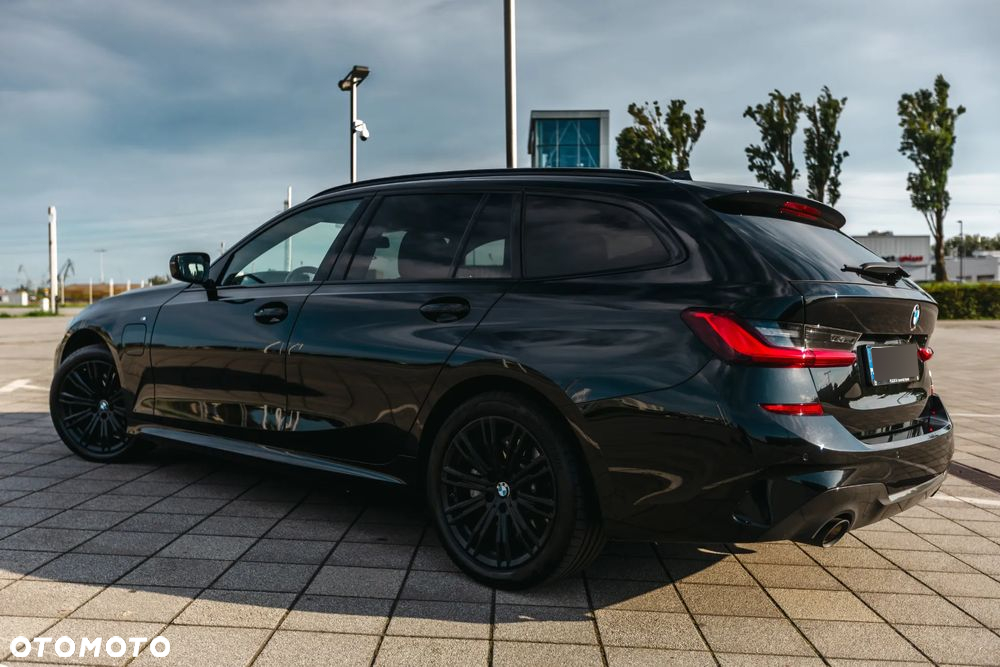 BMW Seria 3 320e M Sport sport - 5