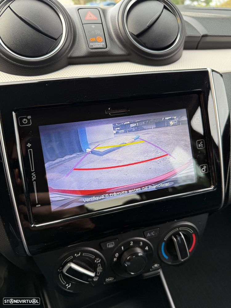 Suzuki Swift 1.2 Mild Hybrid GLE CVT - 28