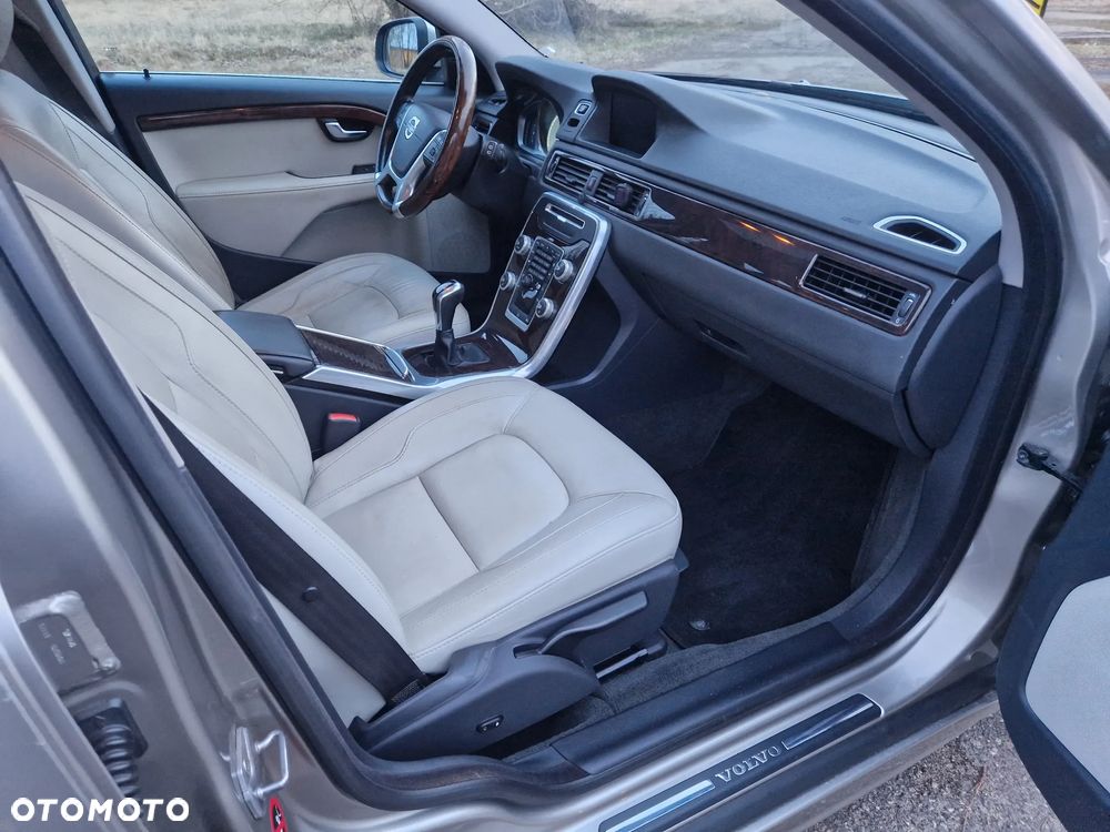 Volvo V70 - 12