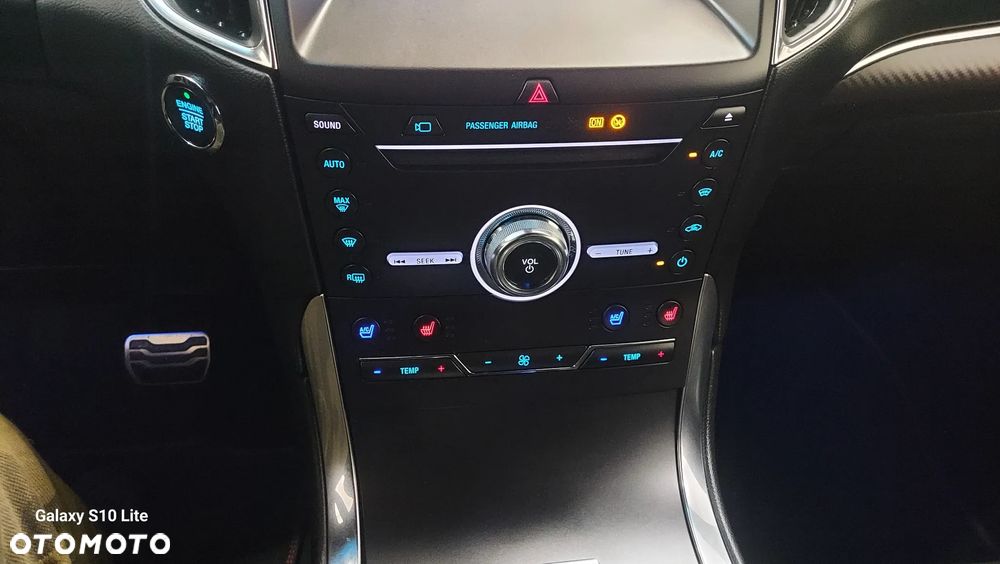 Ford Edge 2.0 EcoBlue Twin-Turbo 4WD ST-Line - 22